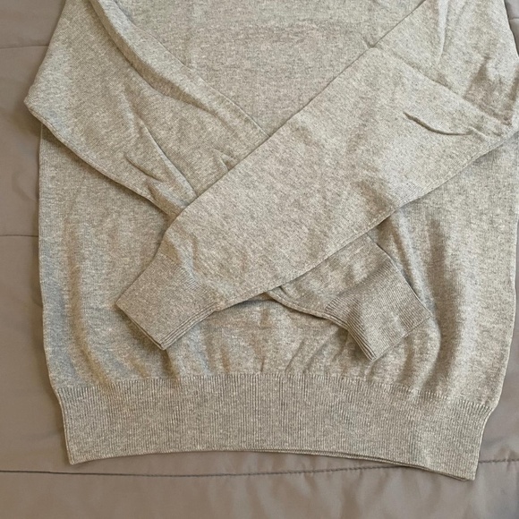 Uniqlo Light Grey Cotton Crewneck Sweater - Picture 5 of 6
